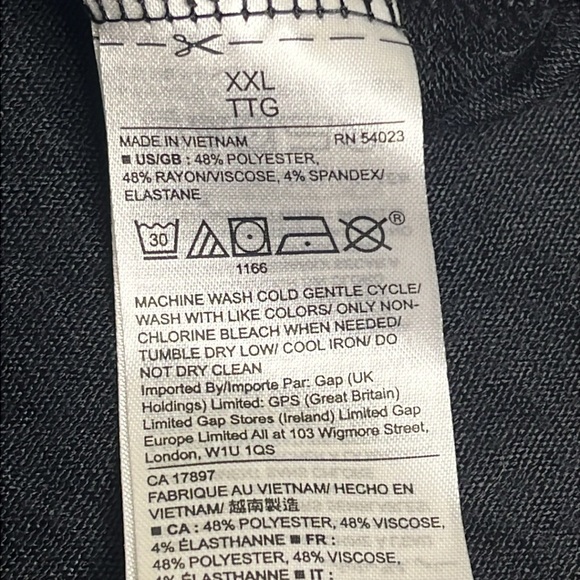 GAP long sleeve soft spun u-neck true black shirt - Picture 8 of 9